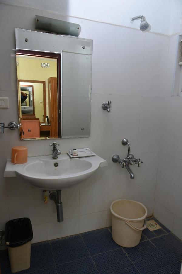 Hotel Sona'S Tiruchirappalli Kültér fotó