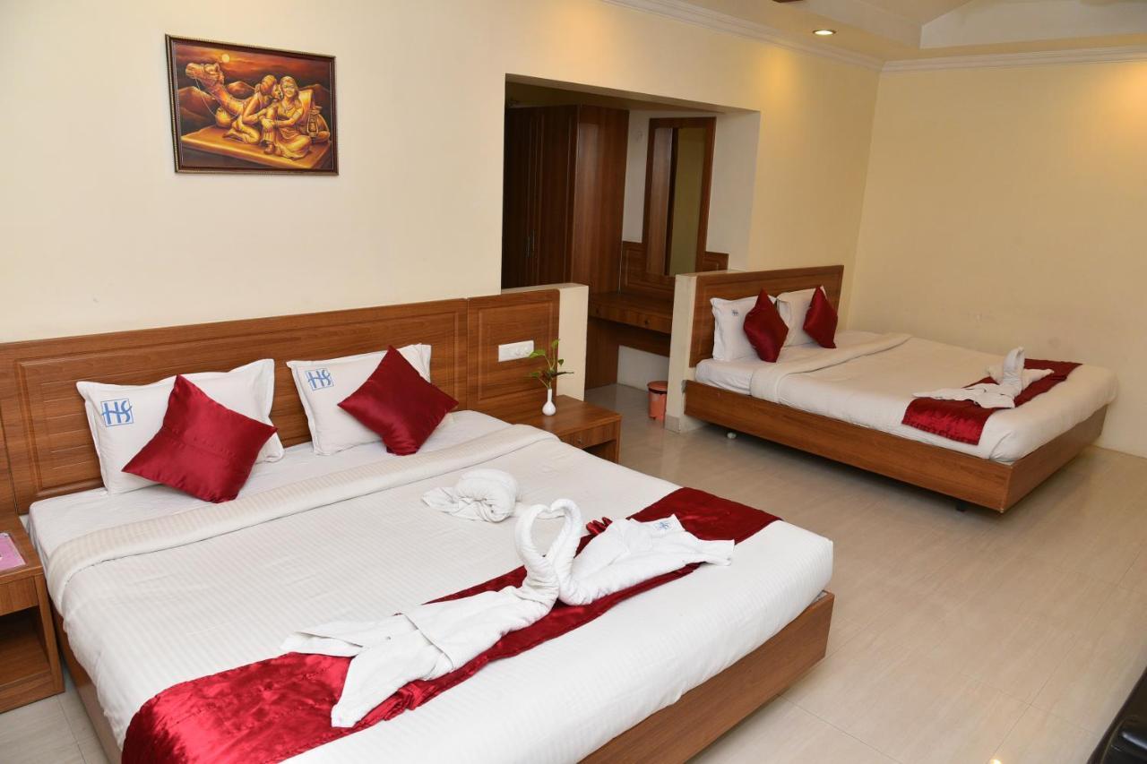 Hotel Sona'S Tiruchirappalli Kültér fotó